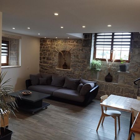 Maison Du Troubadour Balazuc Esterno foto