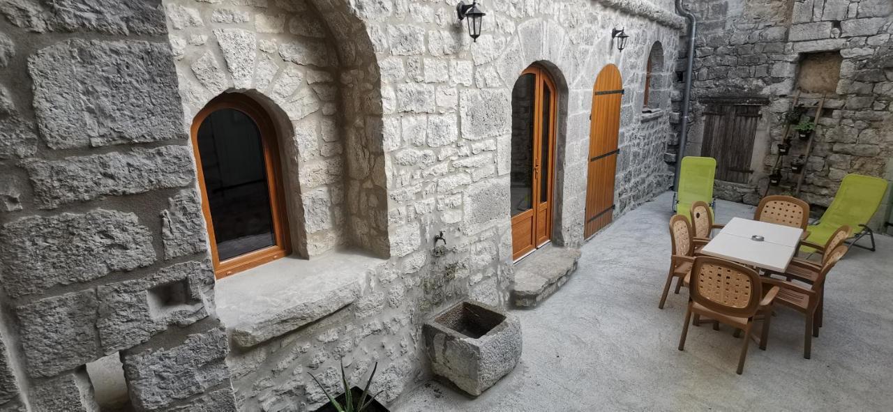 Maison Du Troubadour Balazuc Esterno foto